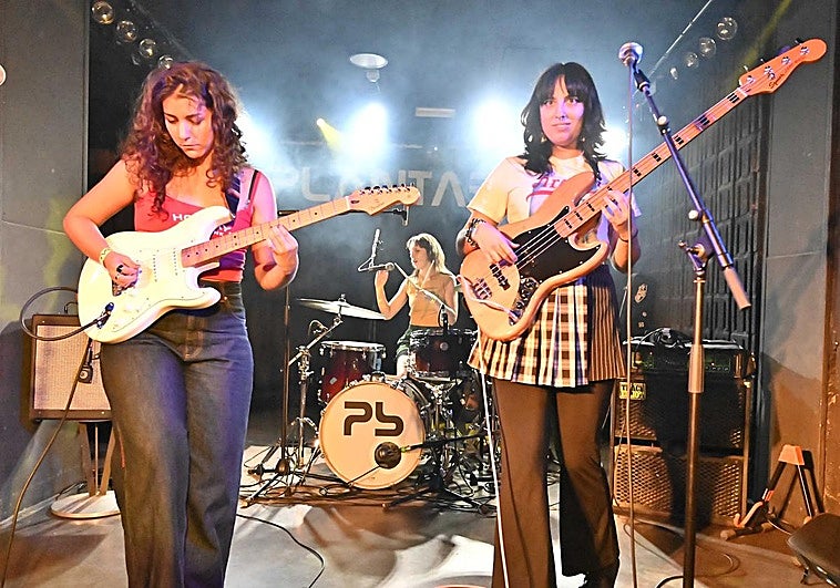 Blanca Adelfa: «El cassette refleja esa filosofía Do-it-yourself que nos define»